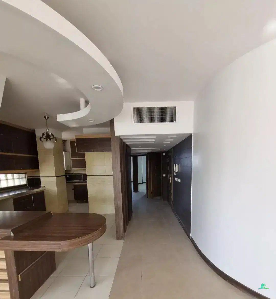 کد14185 ( آپارتمان 110 متری شیک  نوساز خیابان سروش)