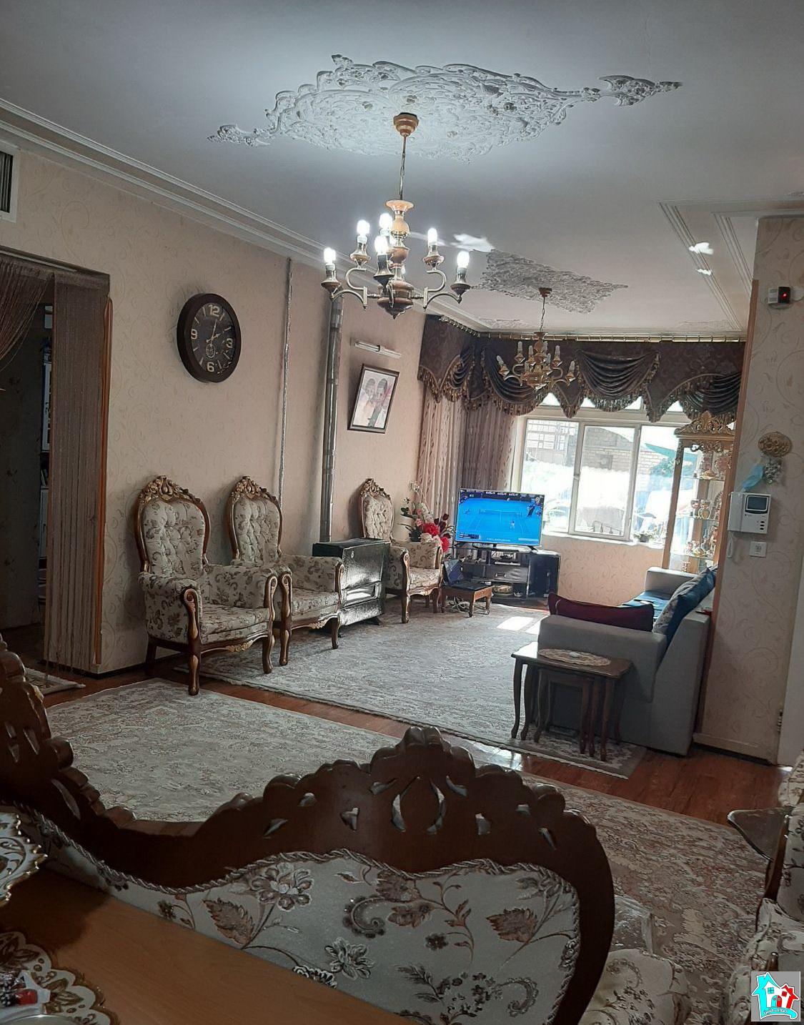 کد 8055(فروش آپارتمان 110 متری خیابان خواجه عمید)