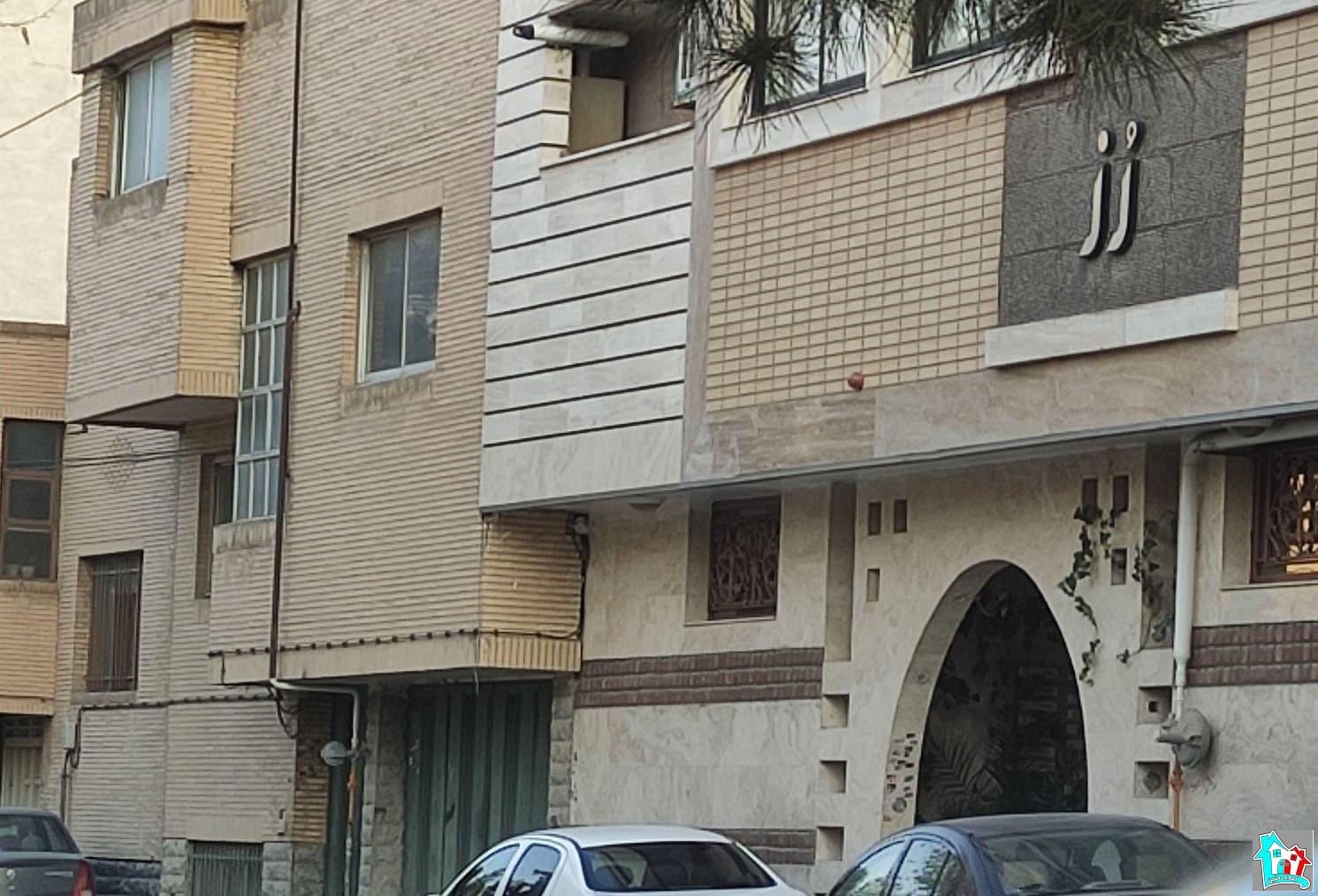 کد 30220 ( ملک ویلایی 4 خوابه 3 طبقه محدوده غرضی )