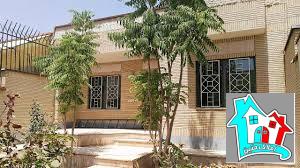 کد 9541 (فروش ویلایی سه طبقه همراه با تجاری بر خیابان صباحی)