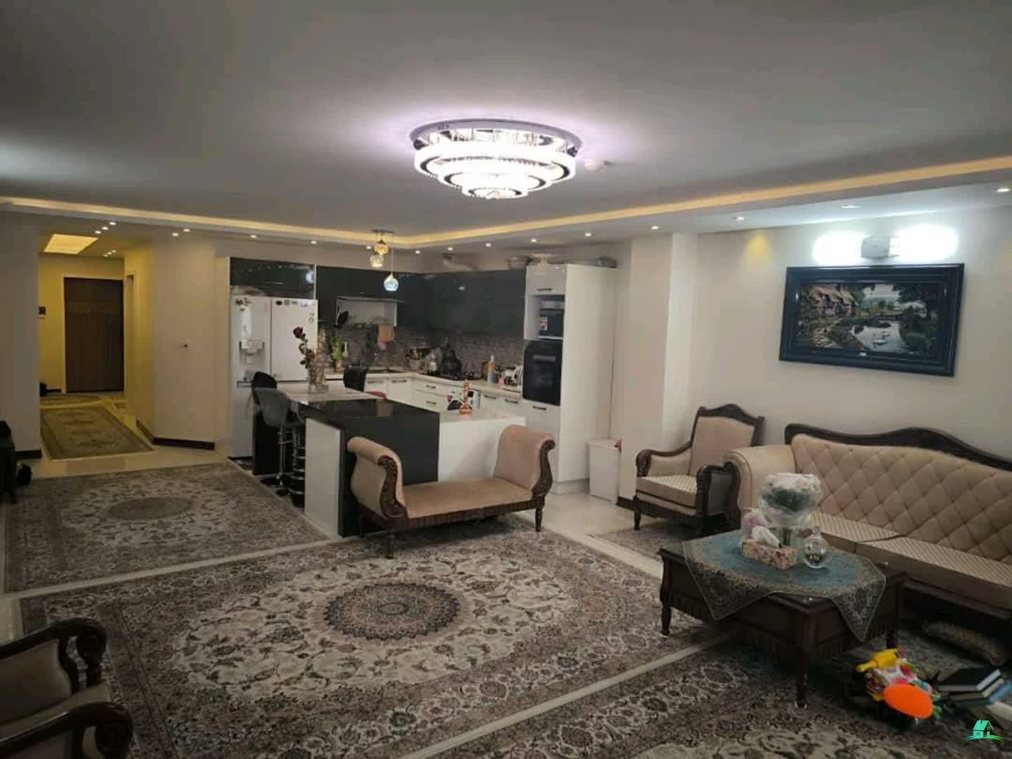 کد11012 (فروش آپارتمان 110 متری فول امکانات خیابان دشتستان)