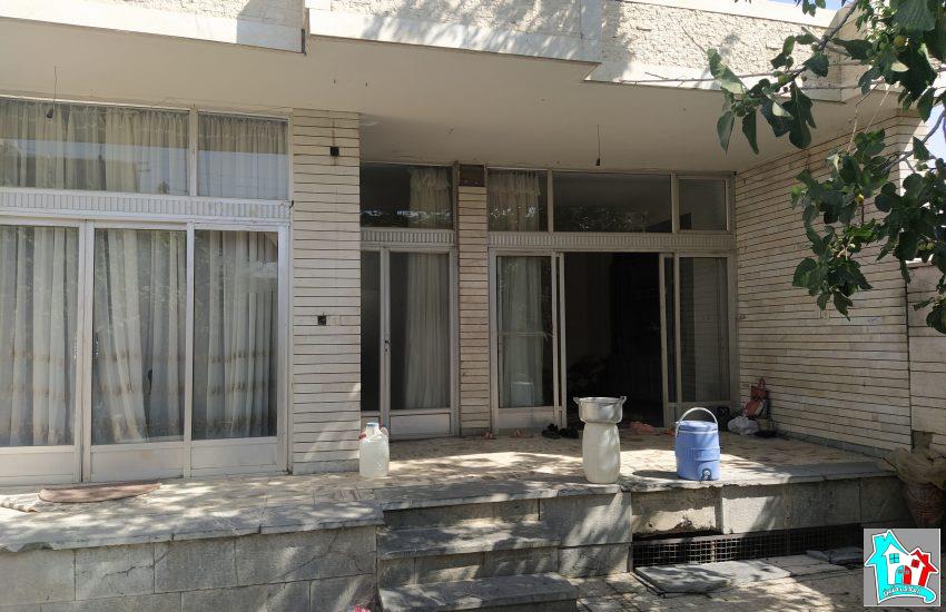 کد 7111 (ویلایی خیابان سپیده کاشانی)