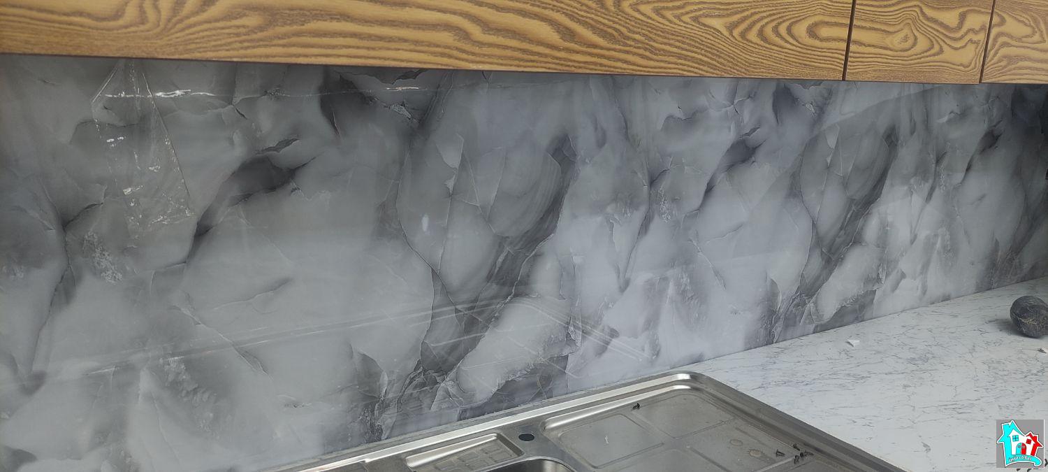 نصب قرنیز ماربل شیت پارکت دیوار کوب سقف کاذب اصفهان