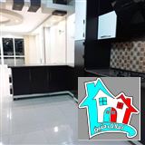 کد 8076(فروش آپارتمان 172 متری لوکس 3 خوابه خیابان خواجه عمید)