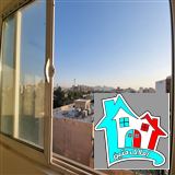 کد 8063(فروش آپارتمان 210 متری 3 خوابه خیابان خواجه عمید)