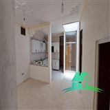 کد14180 (خانه ویلایی 300متری همراه با مغازه خیابان جی)